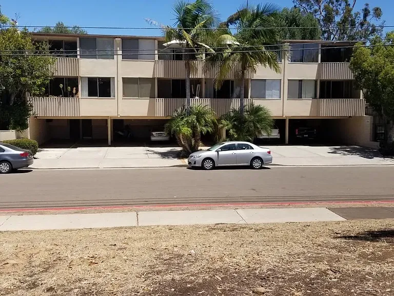 1740 Upas St #9 — Photo 16