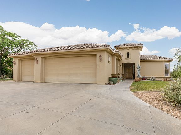 2nd image of 2314 S Southgate Hills Dr