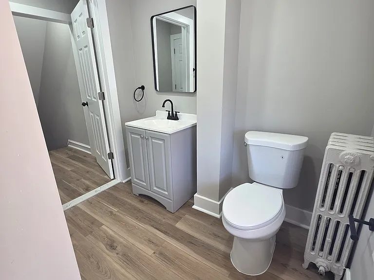 331 Franklin St — Photo 9
