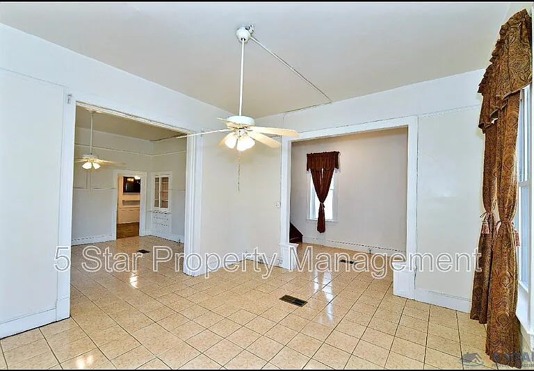 612 E Nevada Ave — Photo 9