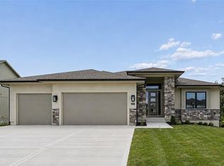2717 NE 91st Pl, Kansas City, MO 64156