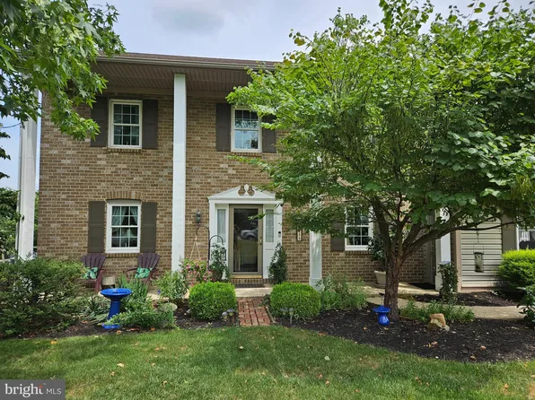 1555 Fairview Ave, Chambersburg, PA 17202