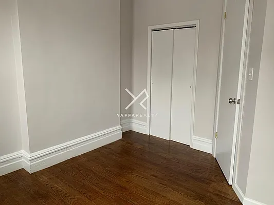 Rented by Yaffa Realty LLC | media 13