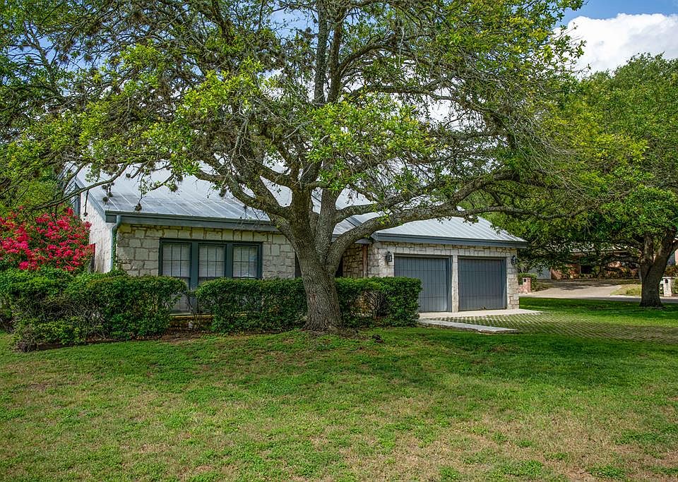 1st image of 537 Rolling Green Dr