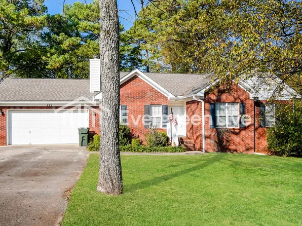 121 Lamirda Ct NW, Huntsville, AL 35810