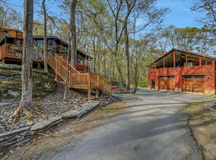 191 William Dr, East Stroudsburg, PA 18302