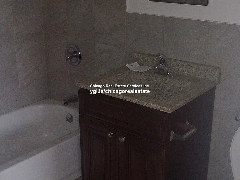 8506 Waukegan Rd #10 — Photo 6