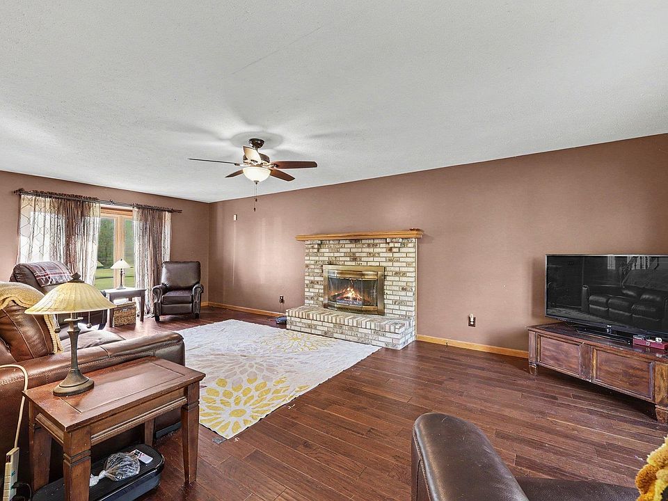 35791 Clarkston Ln, photo 8