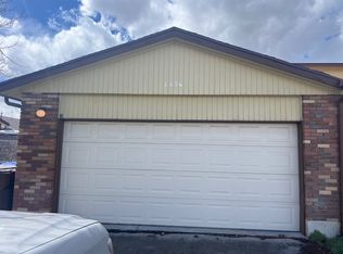 7426 S Launa St, Midvale, UT 84047