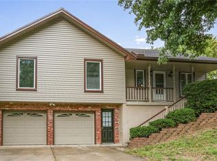 1420 Andrea Dr, Liberty, MO 64068