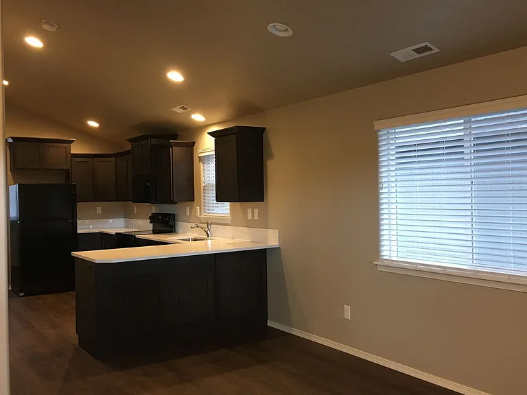 1505 SW 36th Loop — Photo 9