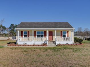 126 Oaks Plantation Dr, Rocky Pt, NC 28457