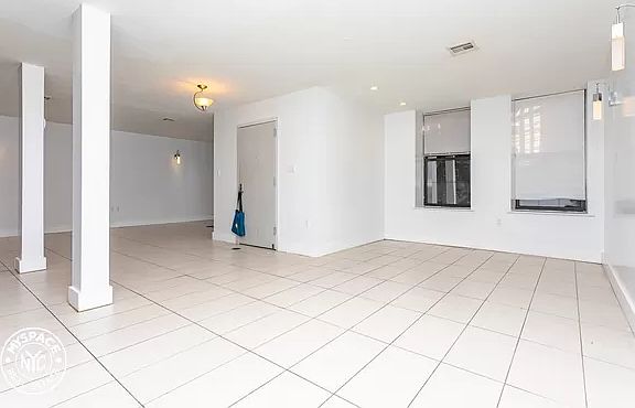 4th image of 101 Quincy St #B1