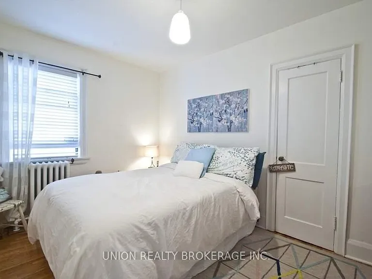 58 Scarboro Beach Blvd #UPPER — Photo 11