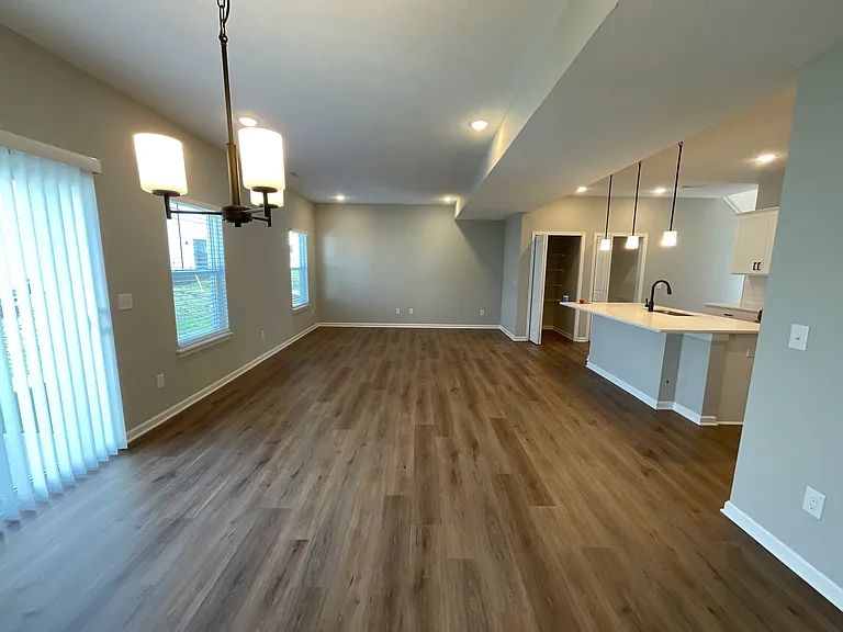 1210 Elowen Way — Photo 9