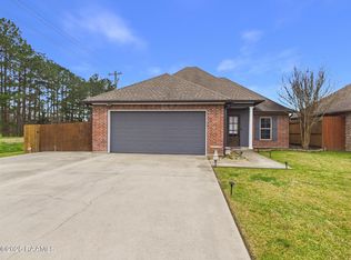 1001 Renella Simon Dr, Breaux Bridge, LA 70517