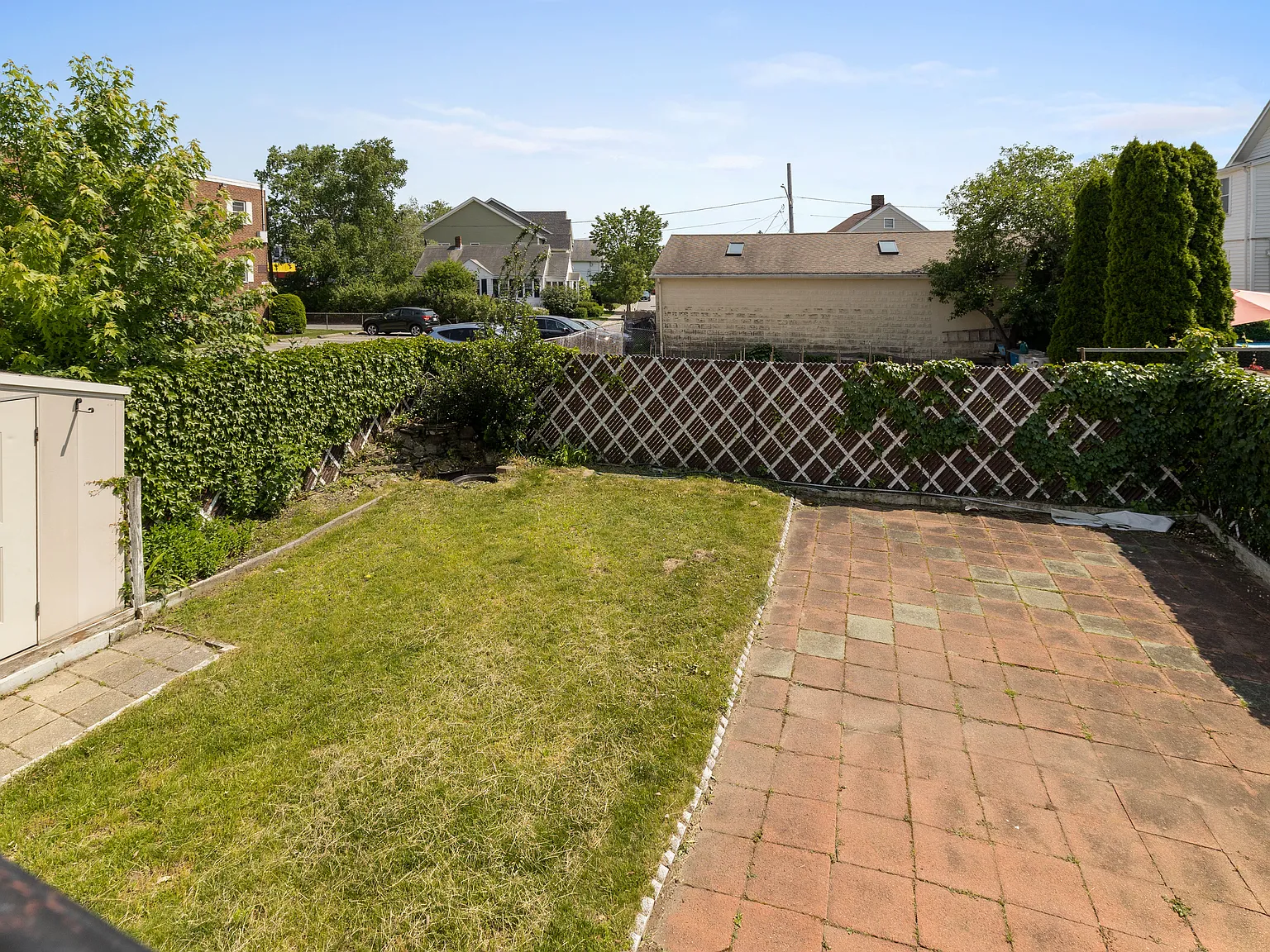 12 Windsor Rd — Photo 3