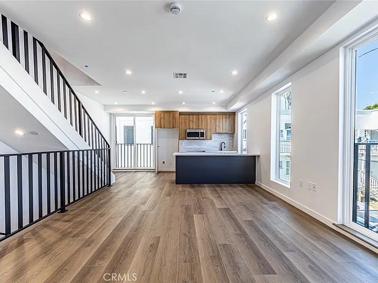 5506 Barton Ave — Photo 3