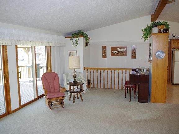 3rd image of 4815 24th Ave