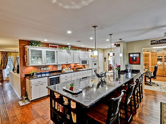 4th image of 9733 W Longhorn Ct