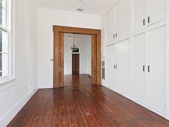 5th image of 1029 Saint Ann St #1029
