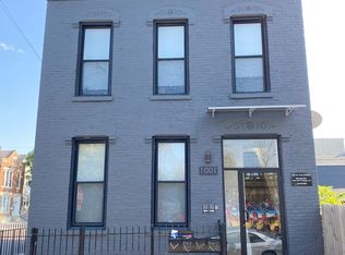 1001 W 16th St #1R, Chicago, IL