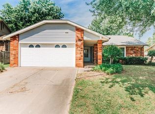 2228 S Fir Ave, Broken Arrow, OK 74012