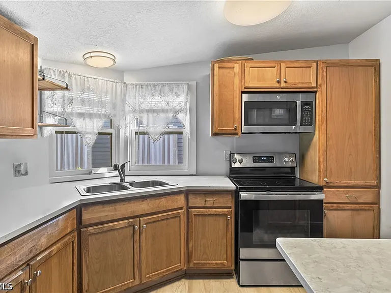7150 Cobiac Dr — Photo 17