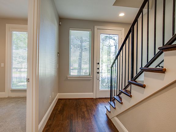 3rd image of 4502 Holland Ave APT 203