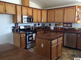 181 Country Ranch Rd, Fernley, NV 89408