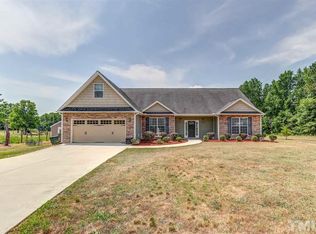 250 Homestead Ln, Smithfield, NC 27577