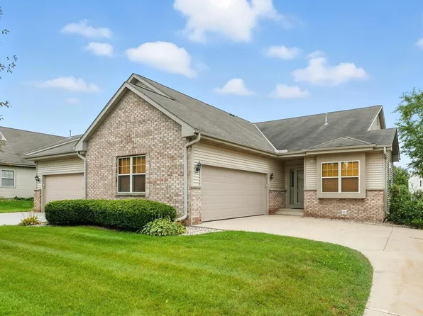 2135 Seminole STREET, Grafton, WI 53024