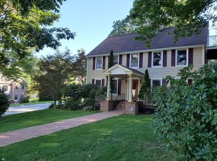 25 Whisper Dr, Worcester, MA 01609