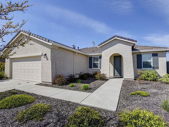 3rd image of 5739 Lochcarron Dr