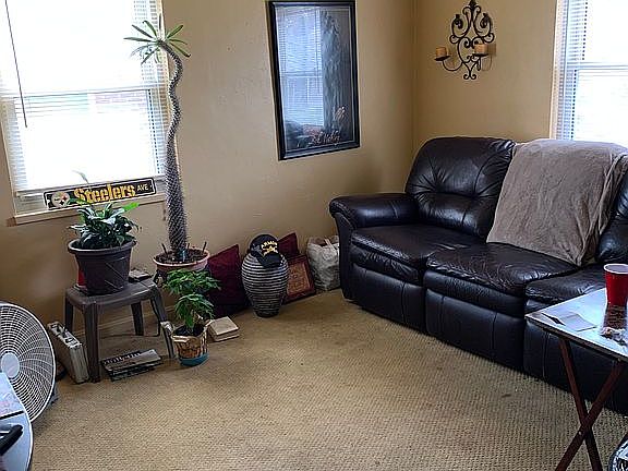 4th image of 4059 Brenton Dr