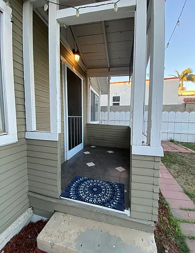 4034 1/2 Swift Ave Photo 1