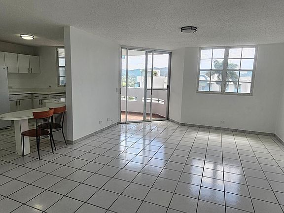 4th image of 3207 Montecillo Cts