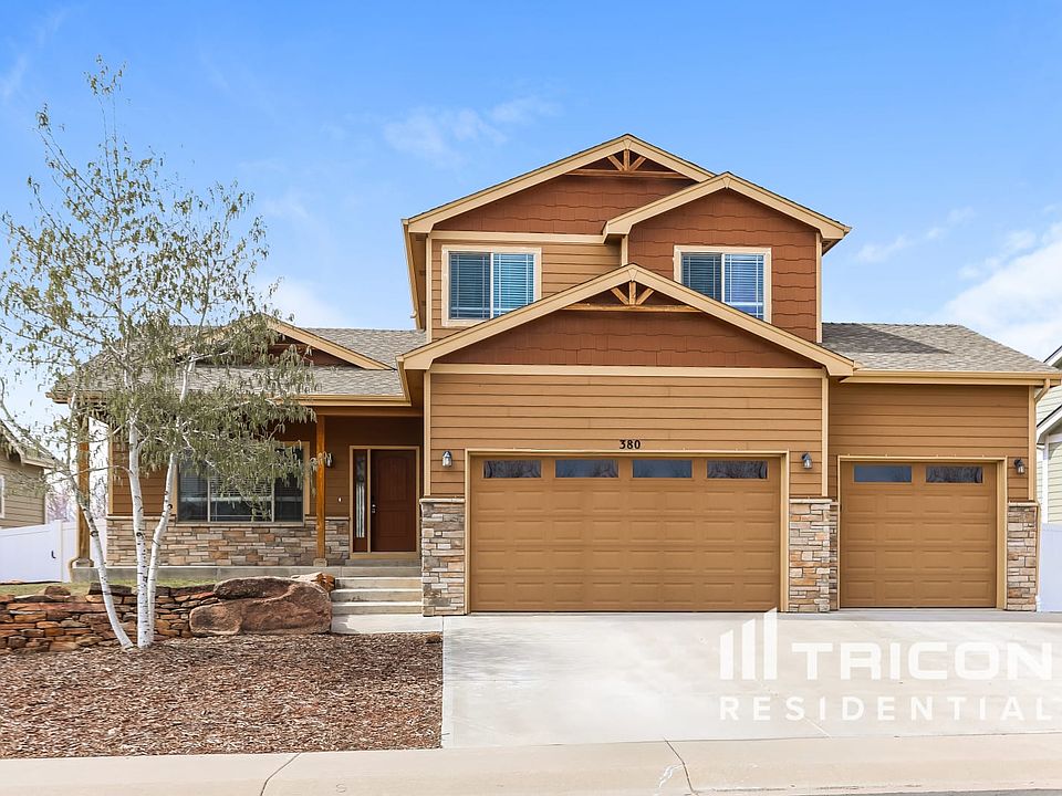1st image of 380 Saratoga Way