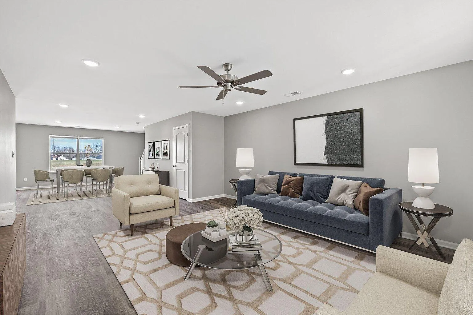 4 bed, 2.5 bath, 2400 sqft, $2,450 — Photo 2