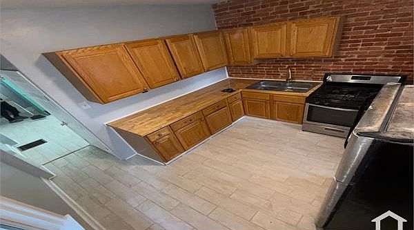 1st image of 803 N Dupont St
