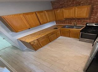 803 N Dupont St, Wilmington, DE 19805