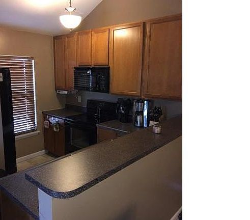 4th image of 9736 Crayford Dr Unit 6E