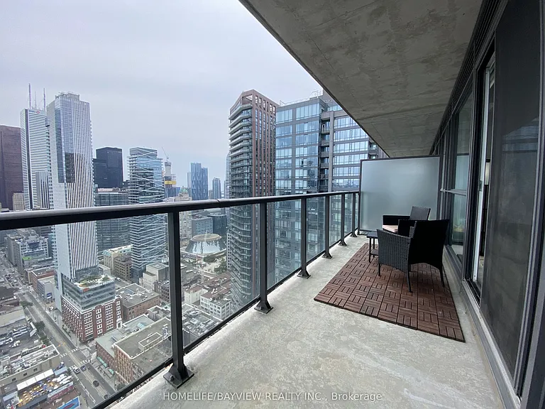 290 Adelaide St W #3707 — Photo 12