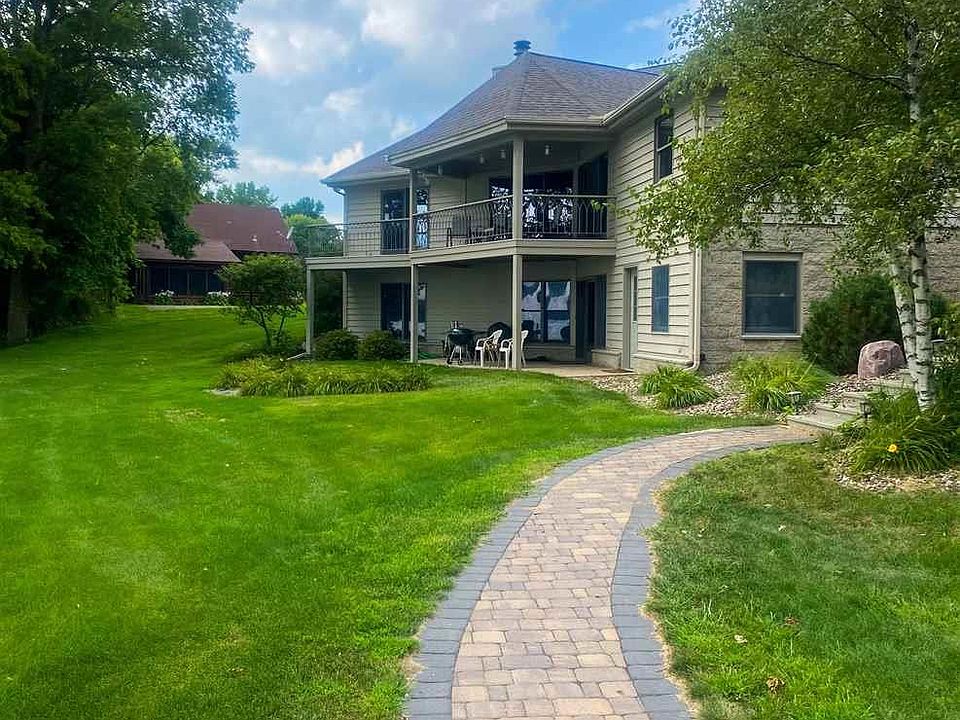 2nd image of 16787 Cram Ln