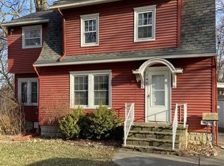 746 Oakdale Ave, Jackson, MI 49203