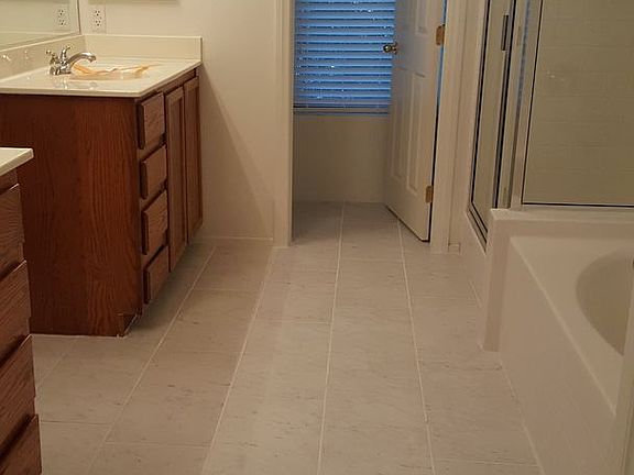 3rd image of 9720 Spinnaker Creek Ave