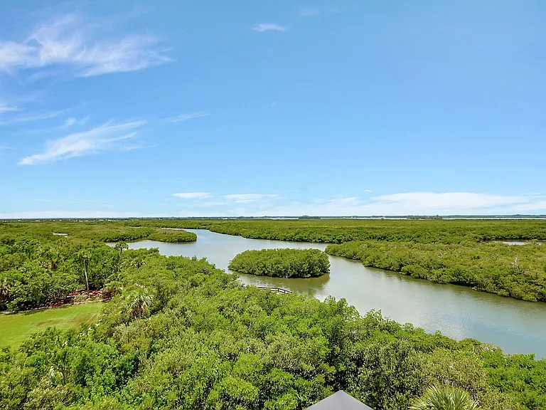 5059 N Highway A1A #701 — Photo 32
