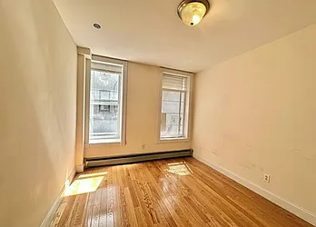 22 East 105th Street