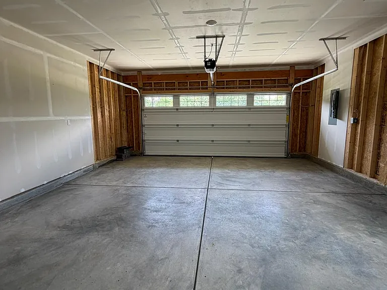 1540 Chappel St — Photo 34
