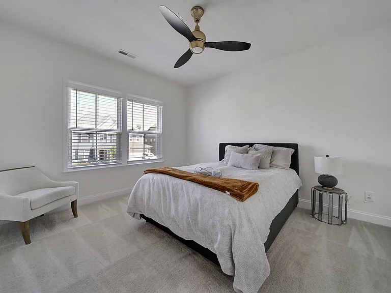 16404 Stonecrop Landing Ln — Photo 33